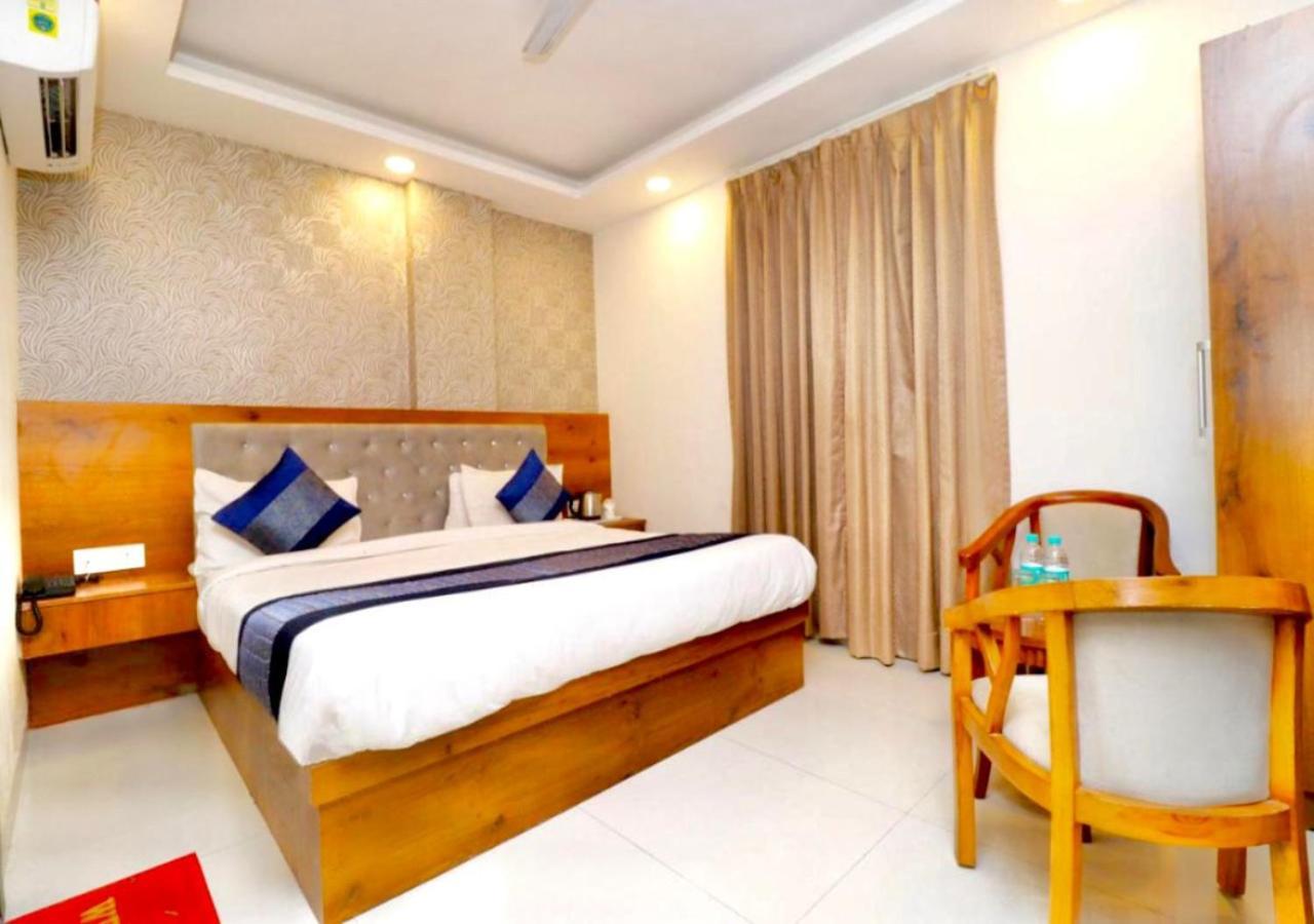 The Glaxy Near Igi Delhi Airport New Delhi